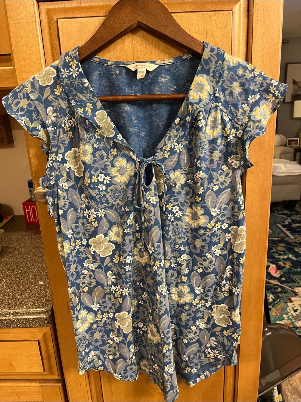 Lucky Brand Blue Floral Tie-Front Blouse